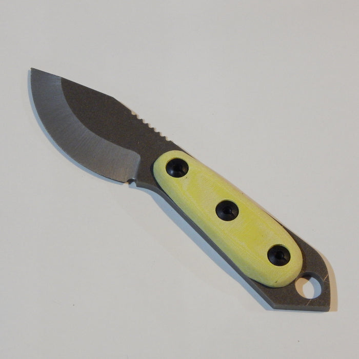 2023 Shed Knives Skur in Day Glow G-10 Stock photo